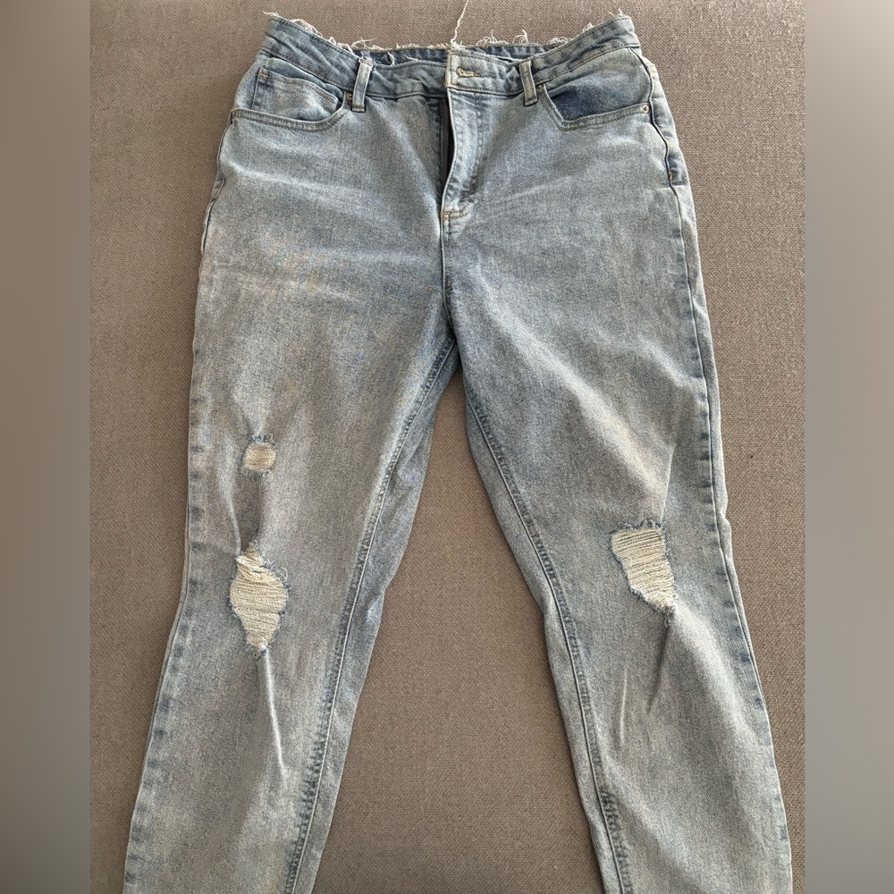 L/G (11-13) Jeans !